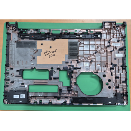 Dell – Base Dell Latitude 3560 – pièce détachée PC portable