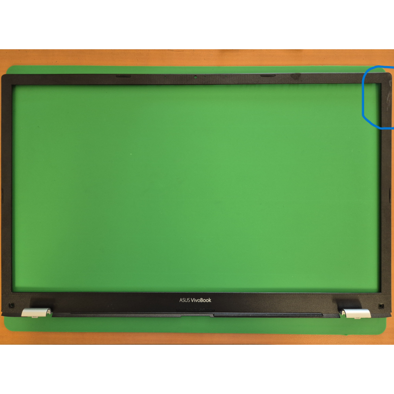 Contour écran Asus D712D