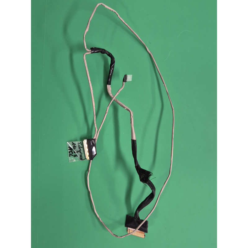 Lenovo – Cable vidéo Ideapad 110-15ACL – Référence inconnue – pièce détachée PC portable