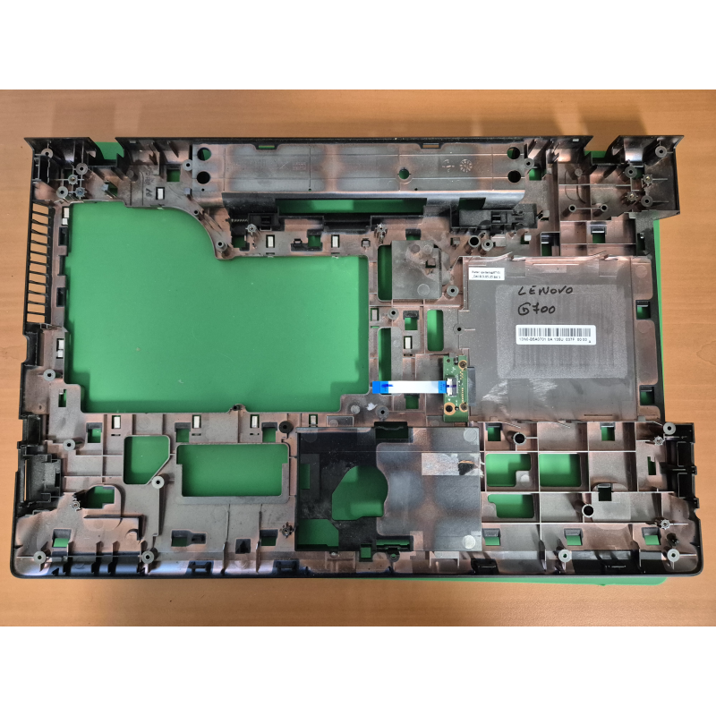 Lenovo – Base Lenovo G700 – Référence inconnue – pièce détachée PC portable