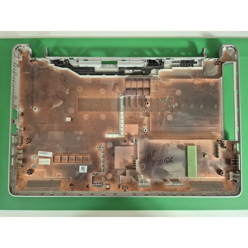 HP – Plasturgie de base HP 250 G6 – AP204000890 – pièce détachée PC portable