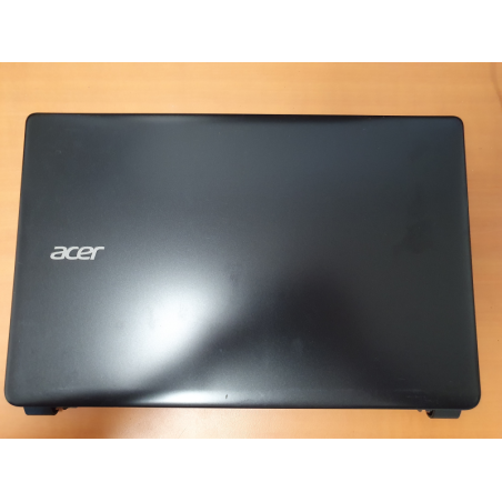 Plasturgie d'écran rouge pour ACER Aspire E1