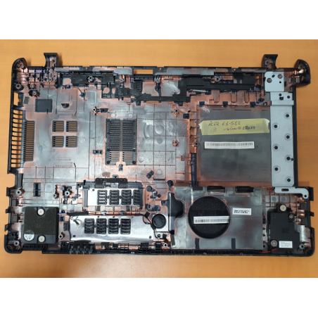 Plasturgie de base Acer e1-522