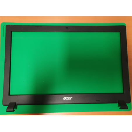 contour d'écran Acer a315-21