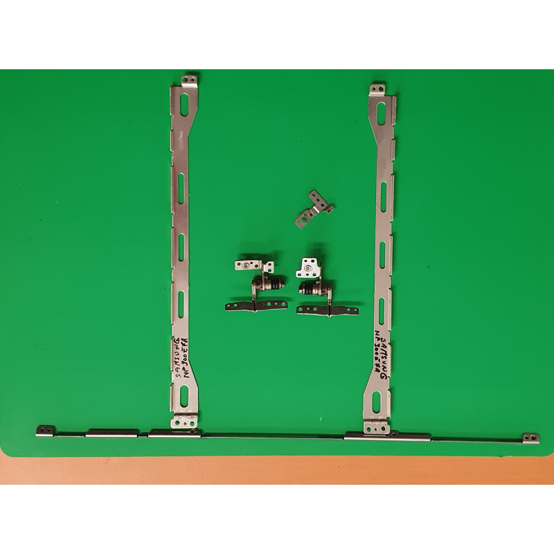 Samsung – Charnières Samsung NP300E7A – pièce détachée PC portable